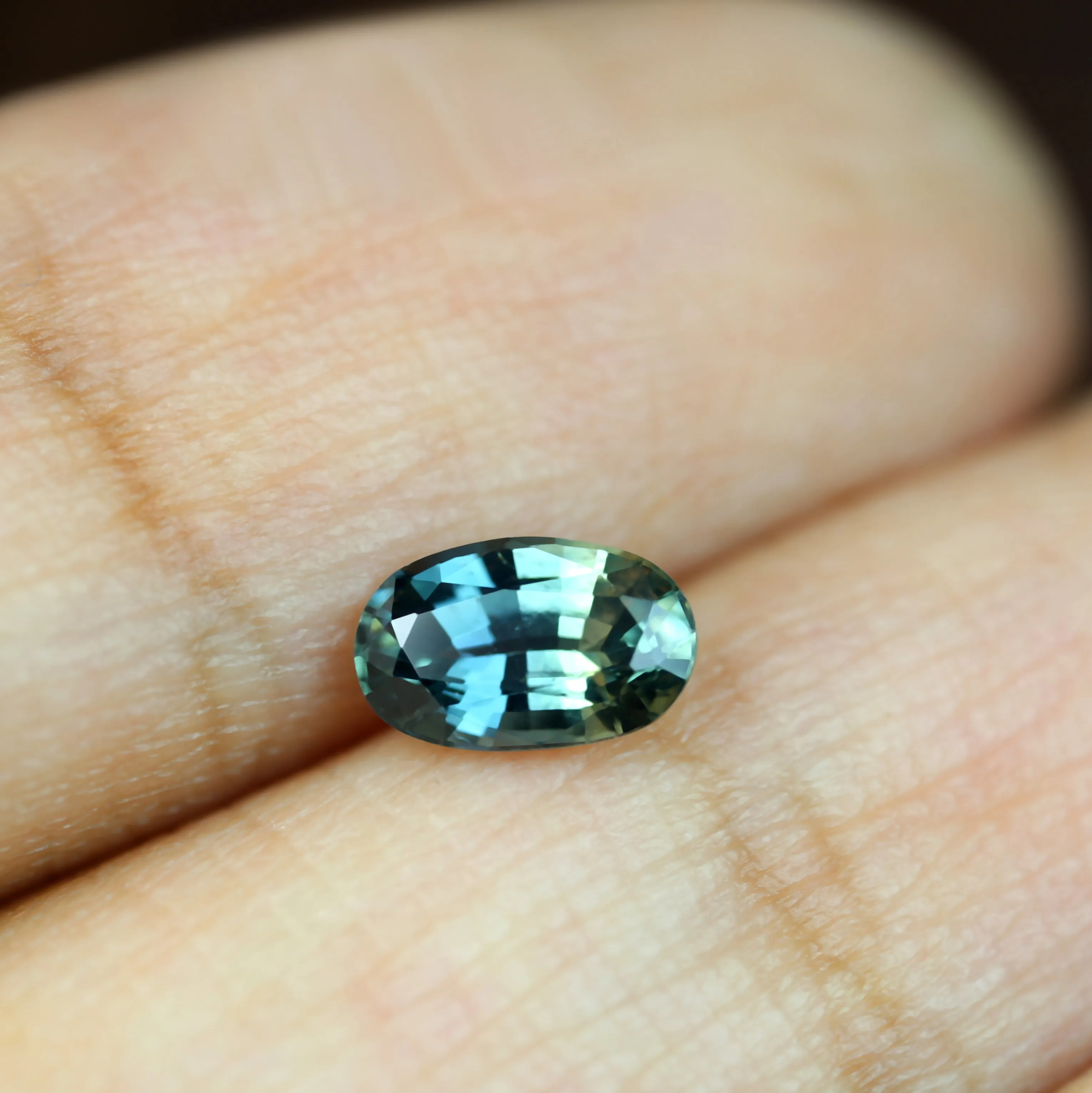 0.65ct Certified Natural Teal Sapphire
