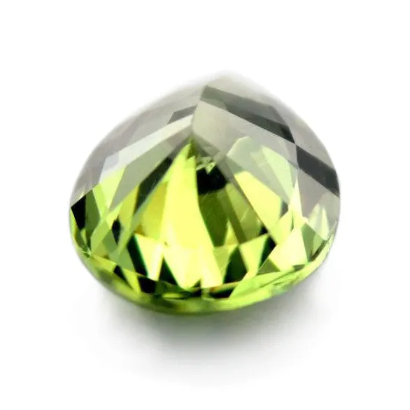 0.89 ct Certified Natural Green Sapphire
