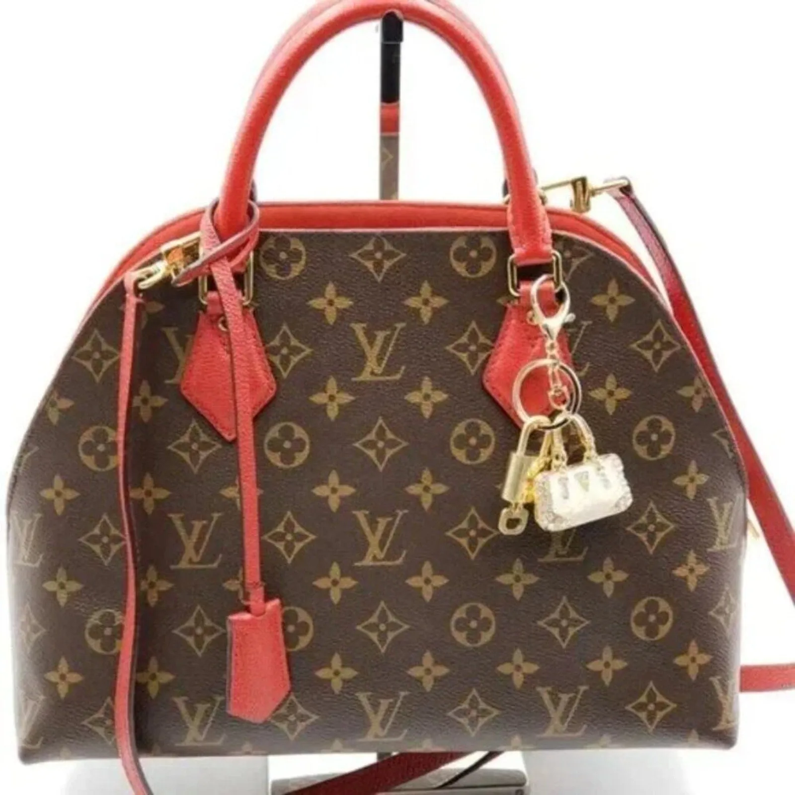 100% Auth Louis Vuitton Lock & Key with unbranded Bagcharm, Keycharm, Keychain