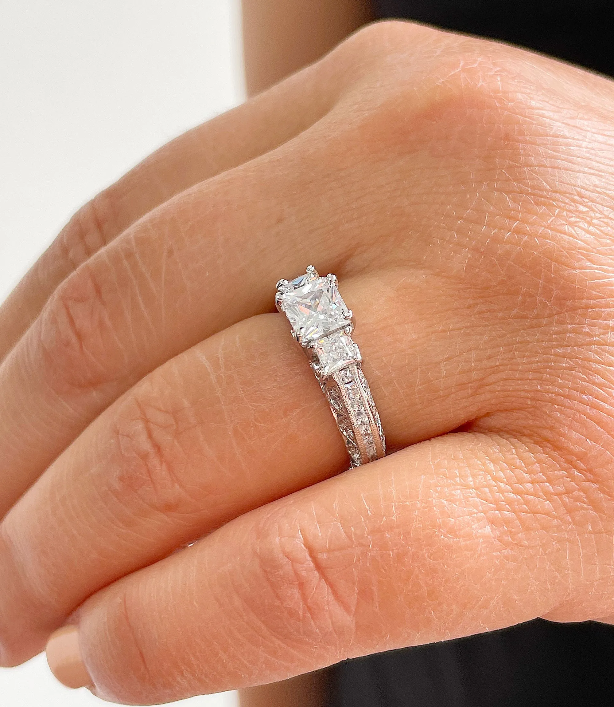 14K Solid White Gold Natural Princess Cut And Round Cut Diamond Engagement Ring Bridal Filigree Antique Style 2.00ctw