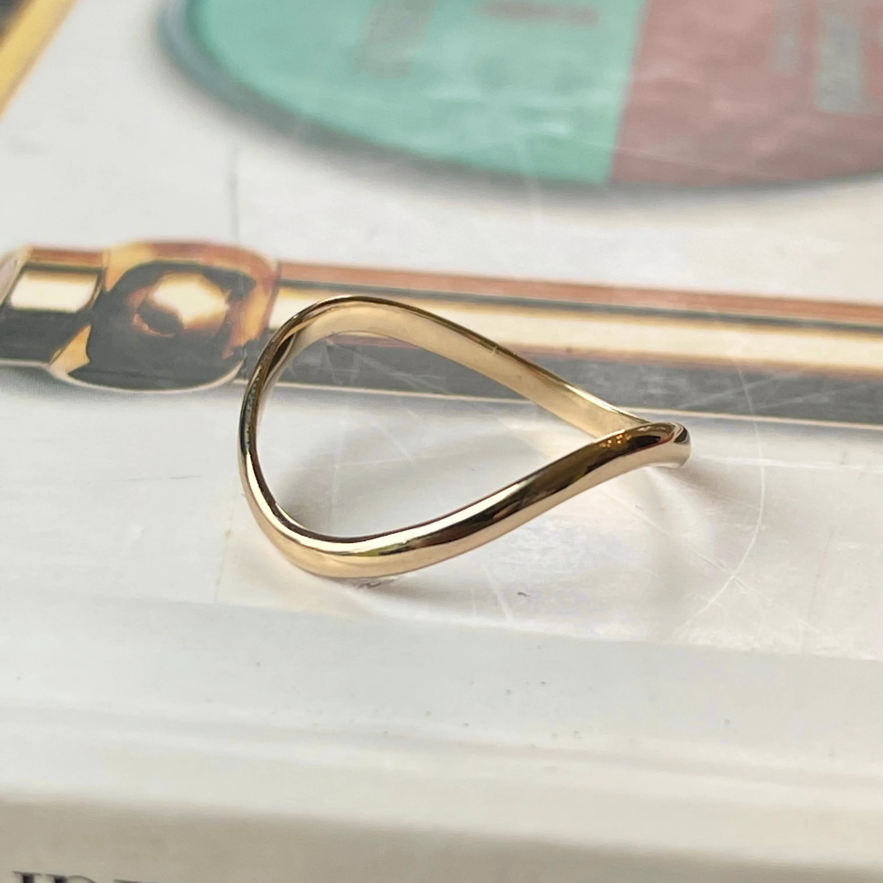14KT Yellow Gold Wave Band Thumb Ring