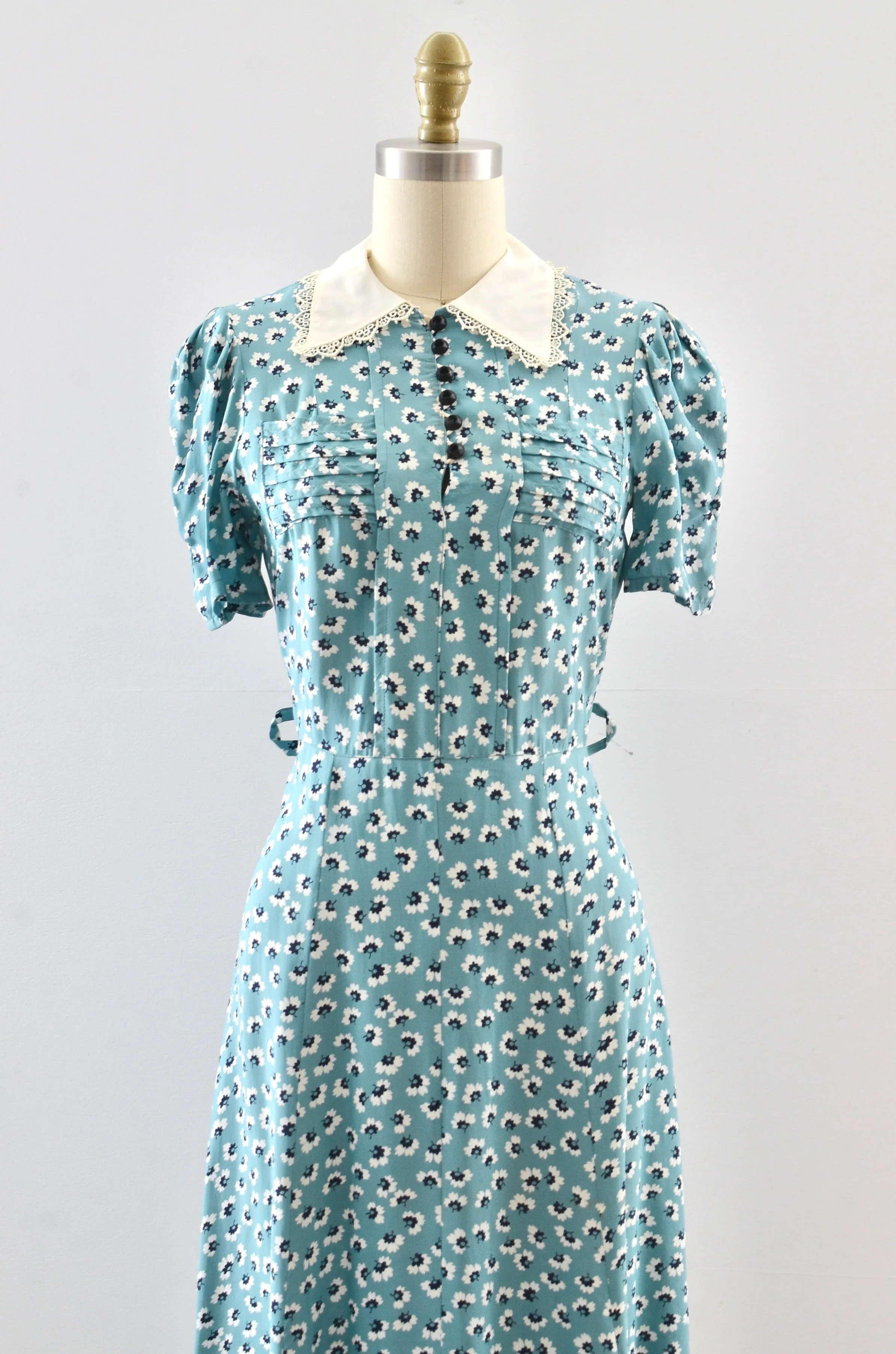 1940's Blue Floral Dress