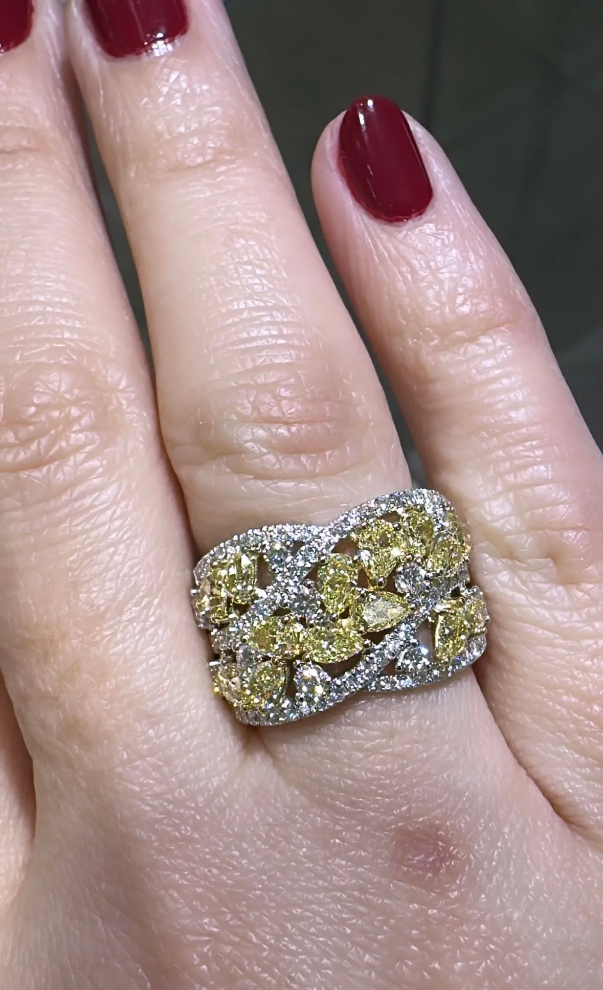 2.80ct tw Canary Fancy Yellow & White Cocktail Diamond Ring
