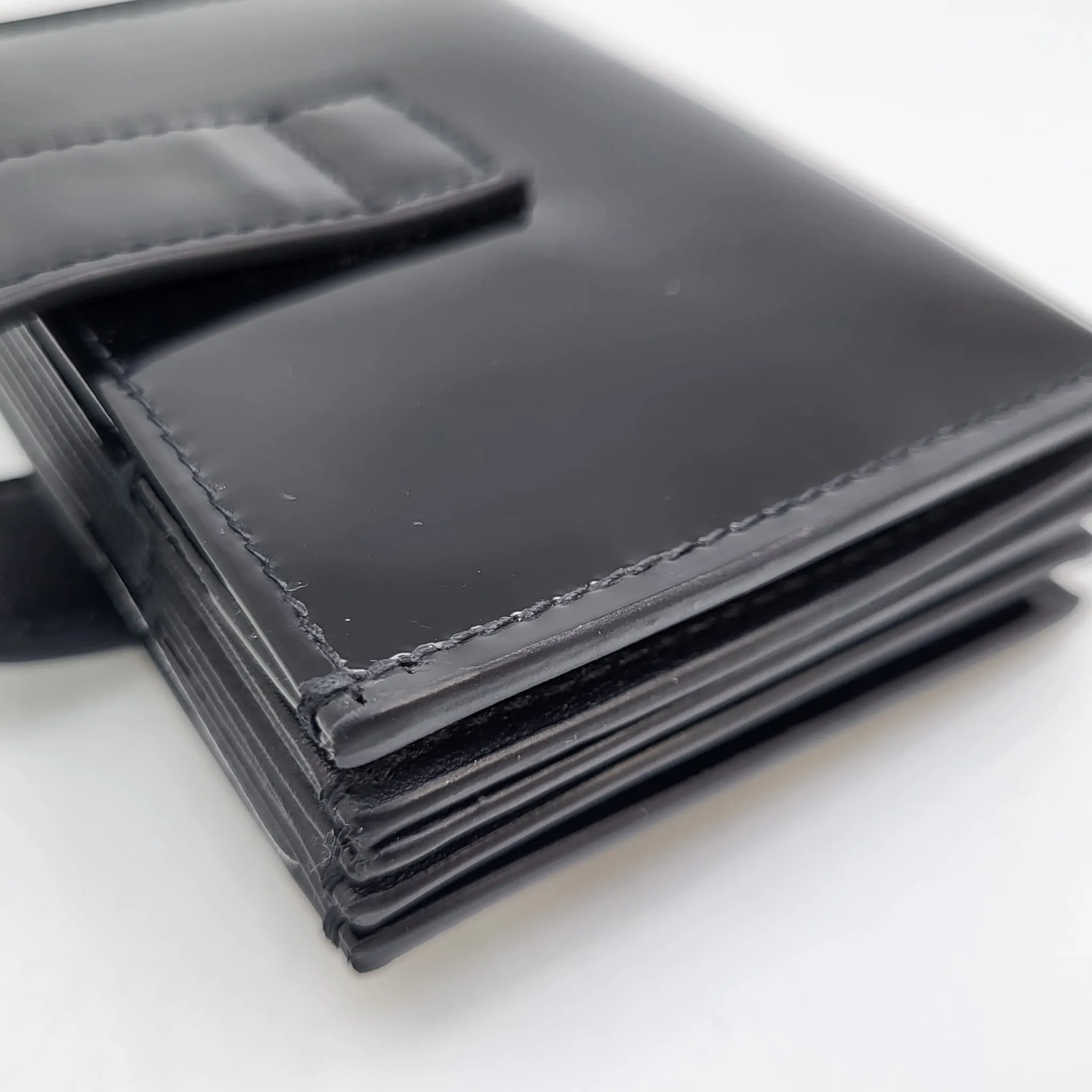 30 Montaigne Patent Leather Card Holder