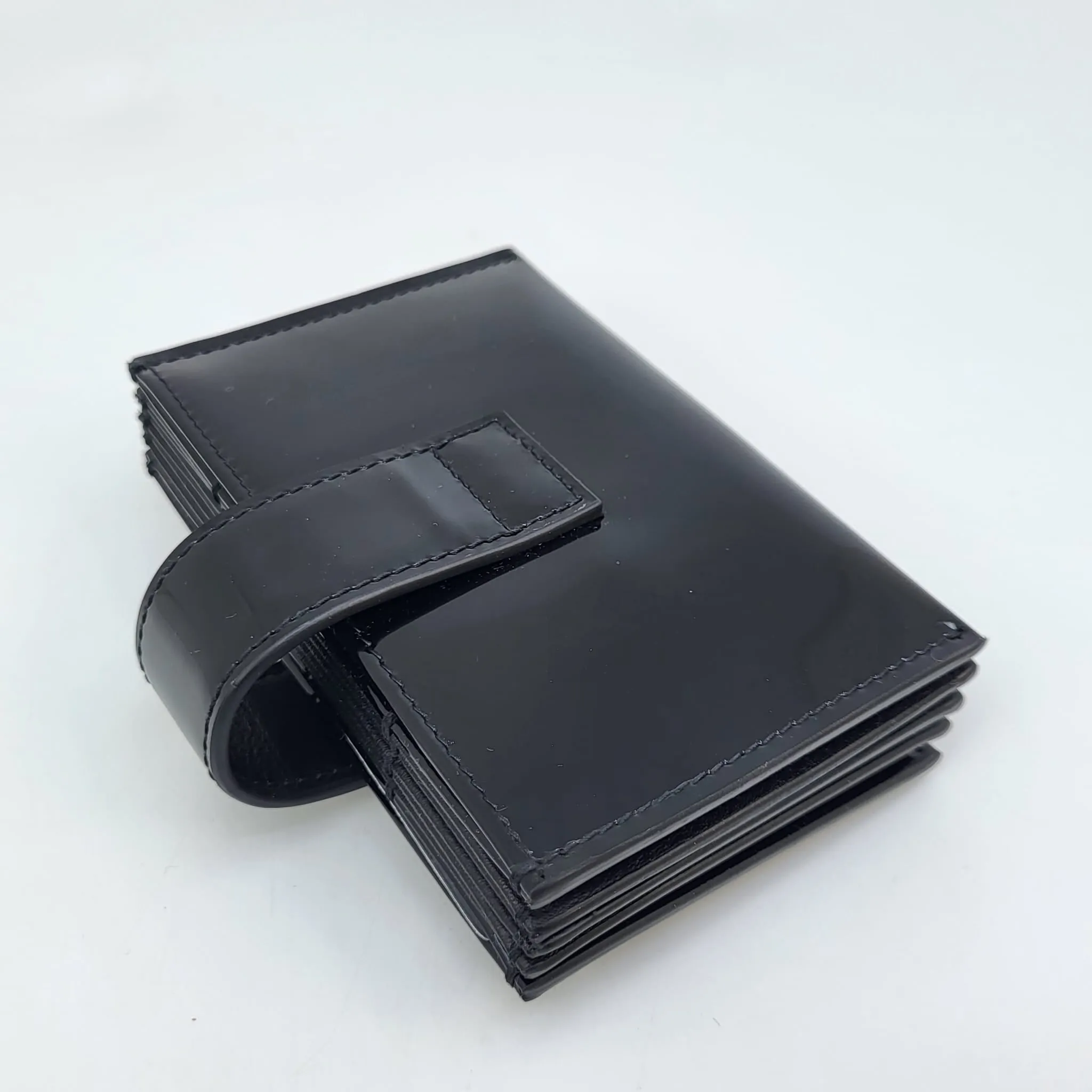 30 Montaigne Patent Leather Card Holder