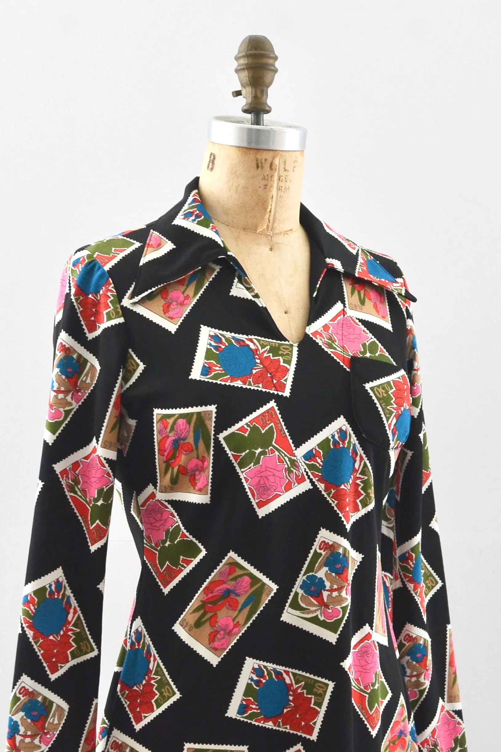 70s Novelty Print Dress / XS S