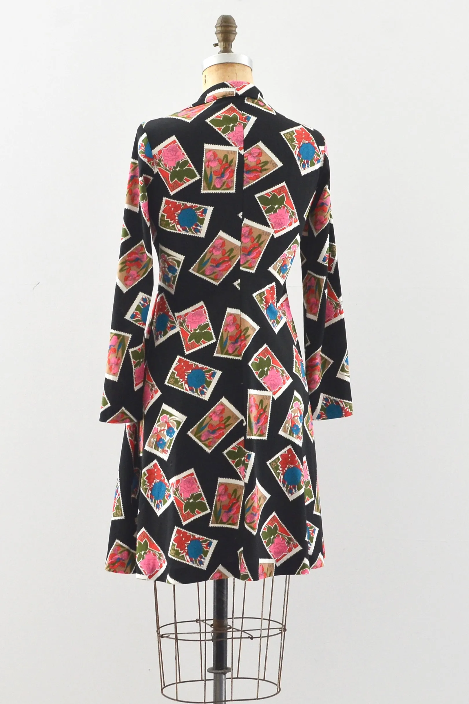 70s Novelty Print Dress / XS S