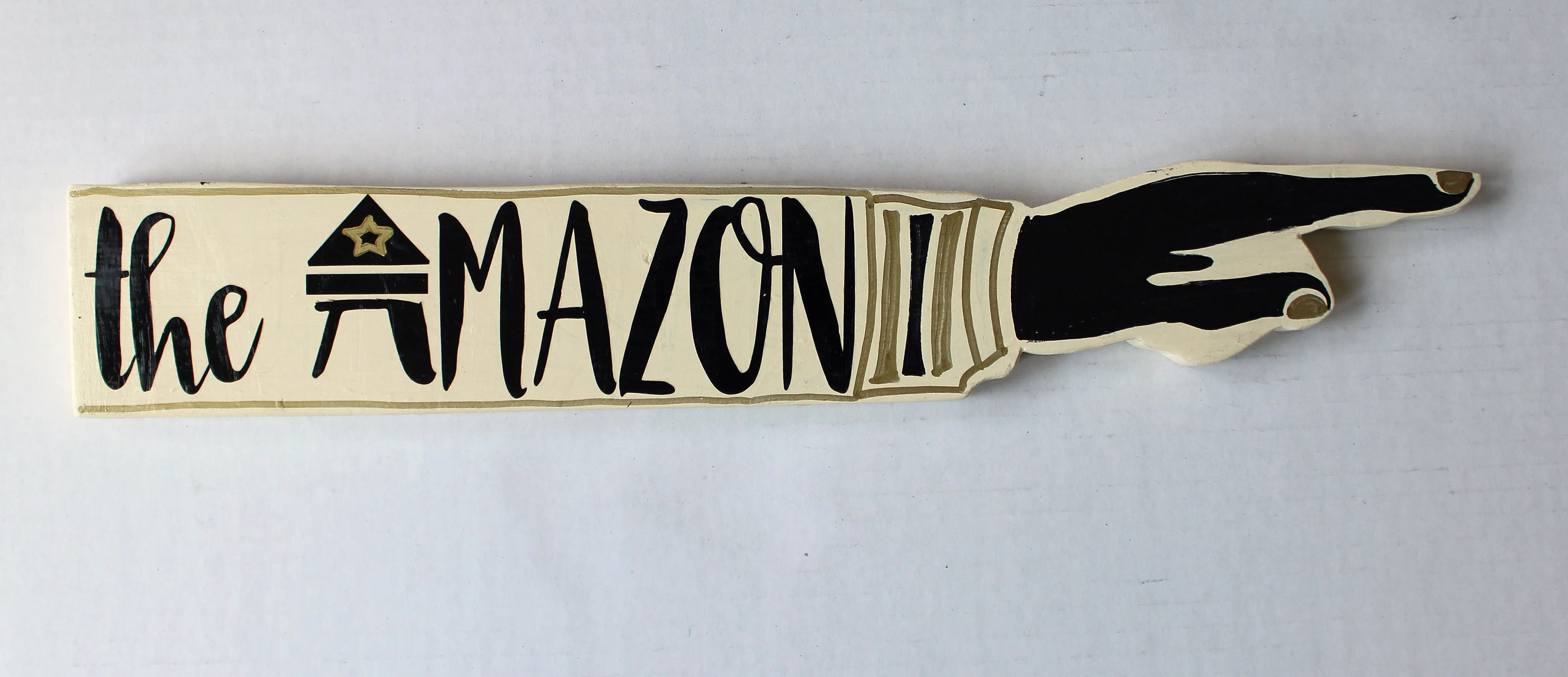 Amazon Wonder Collection - wooden pointy finger signs