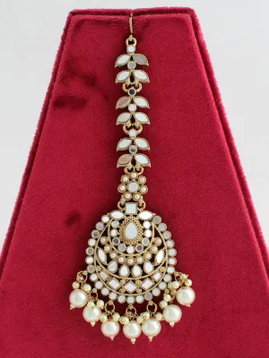 Amyra Mirror Maang Tikka