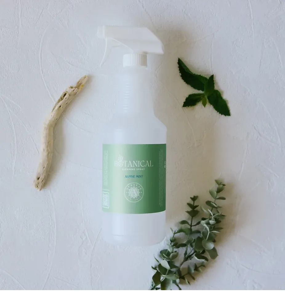 Auratae-Furry Friends Botanical Clean Bundle-16oz & 32oz Empty Bottle Spray