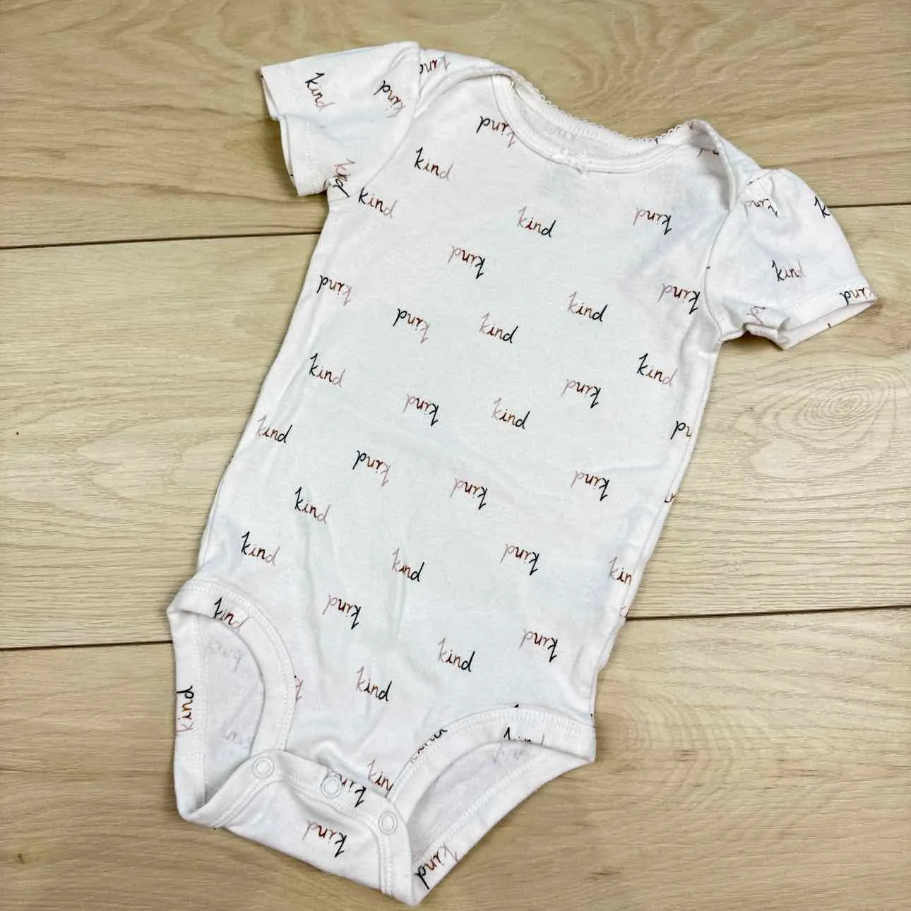Carter's ONESIE basic