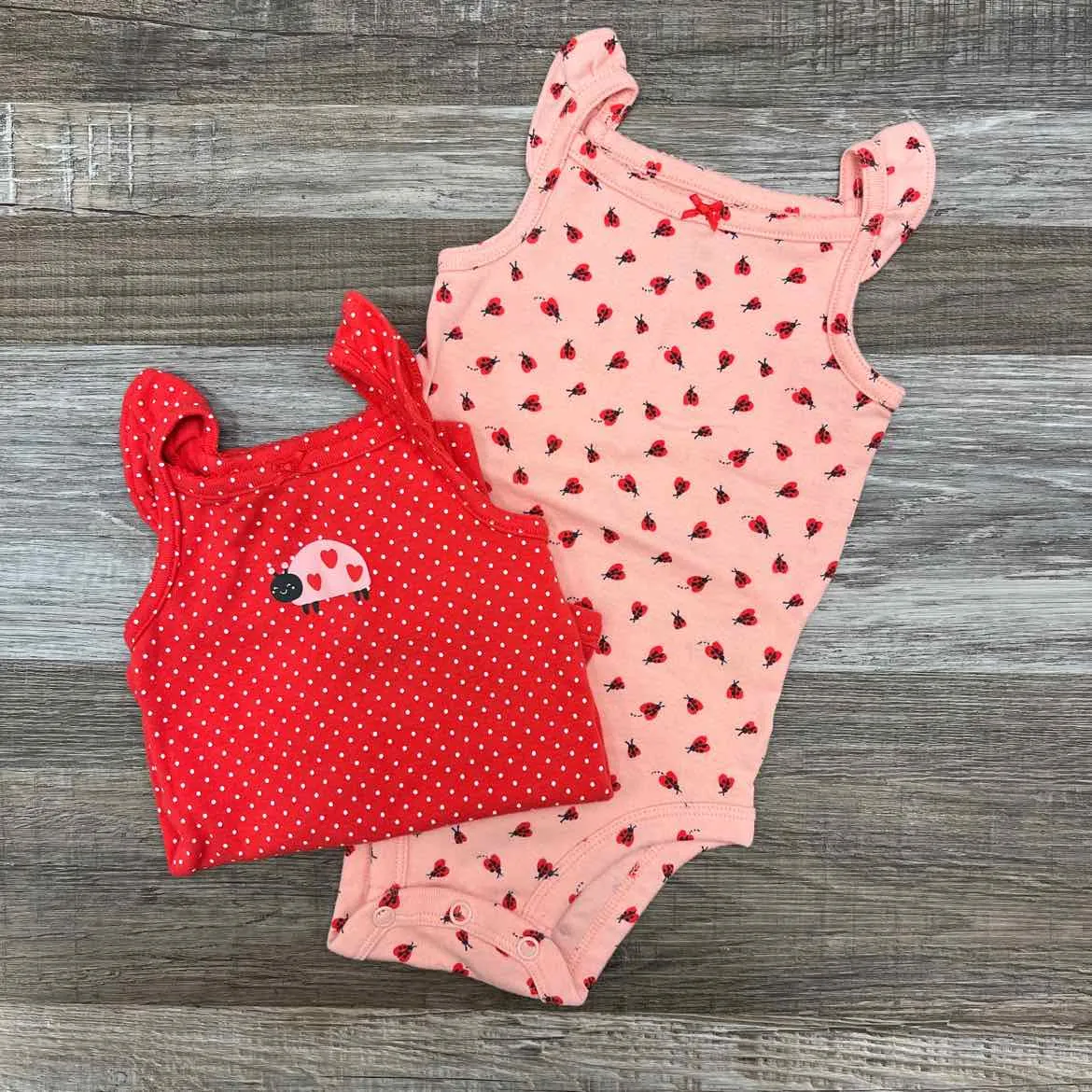 Carter's ONESIE basic