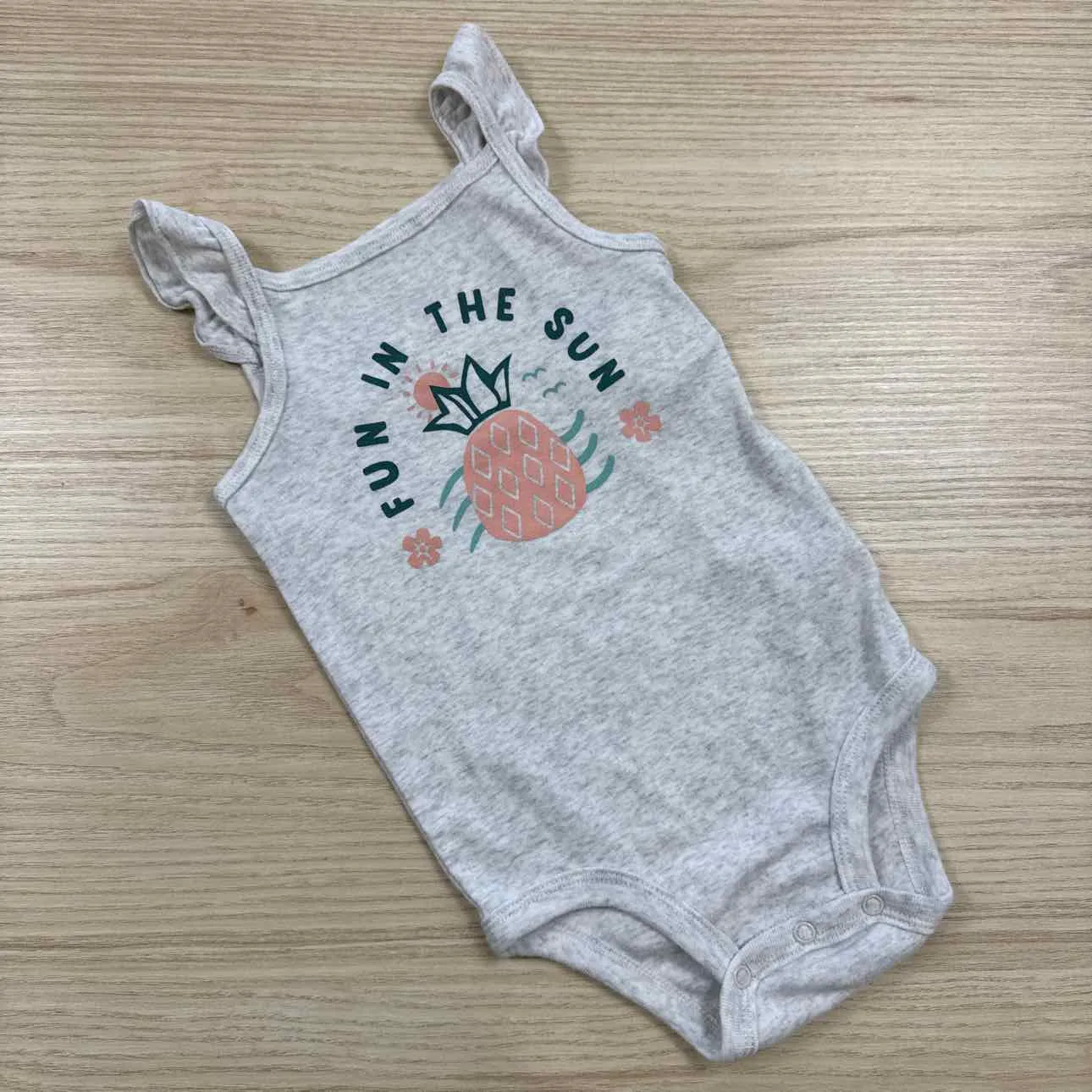 Carter's ONESIE basic