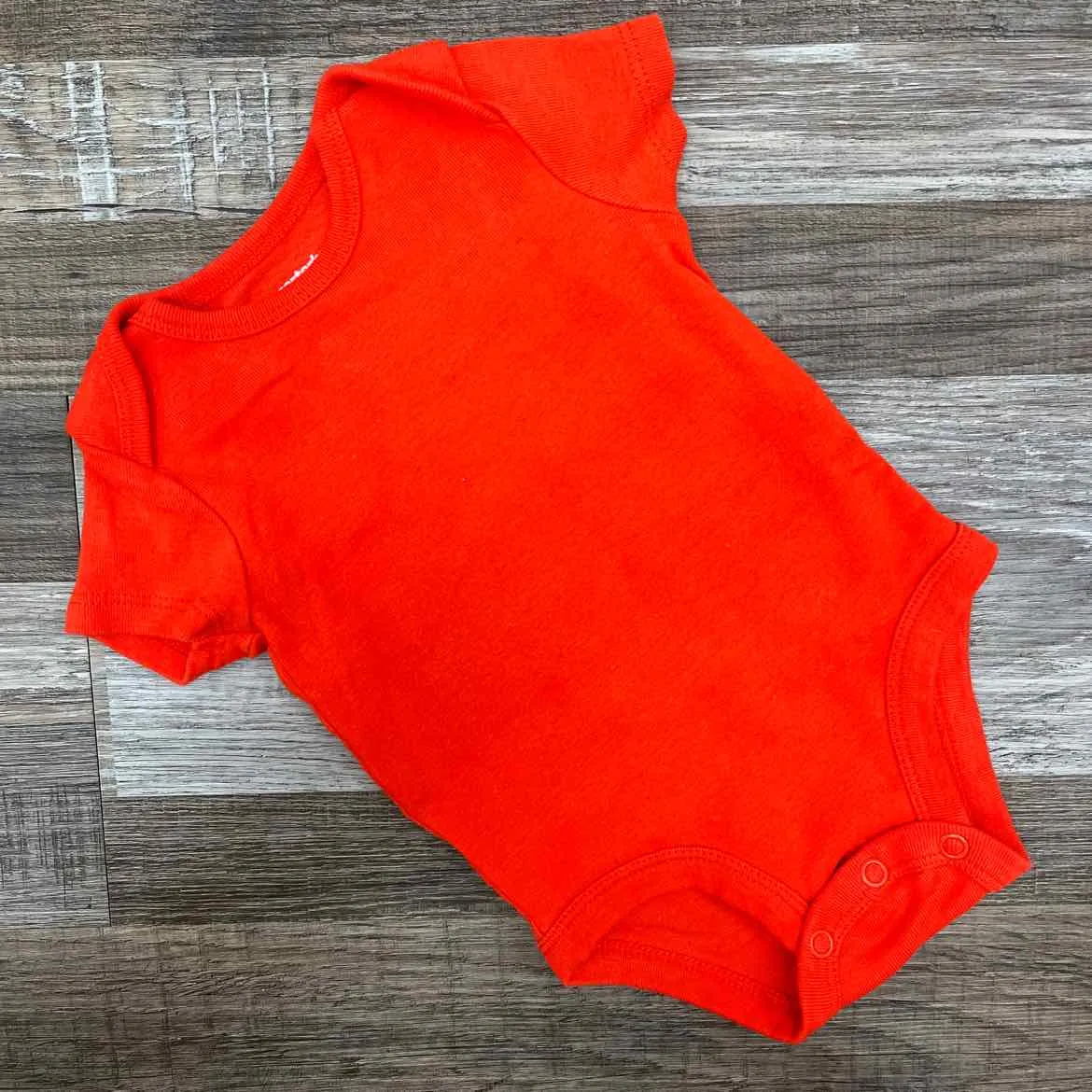 Carter's ONESIE basic