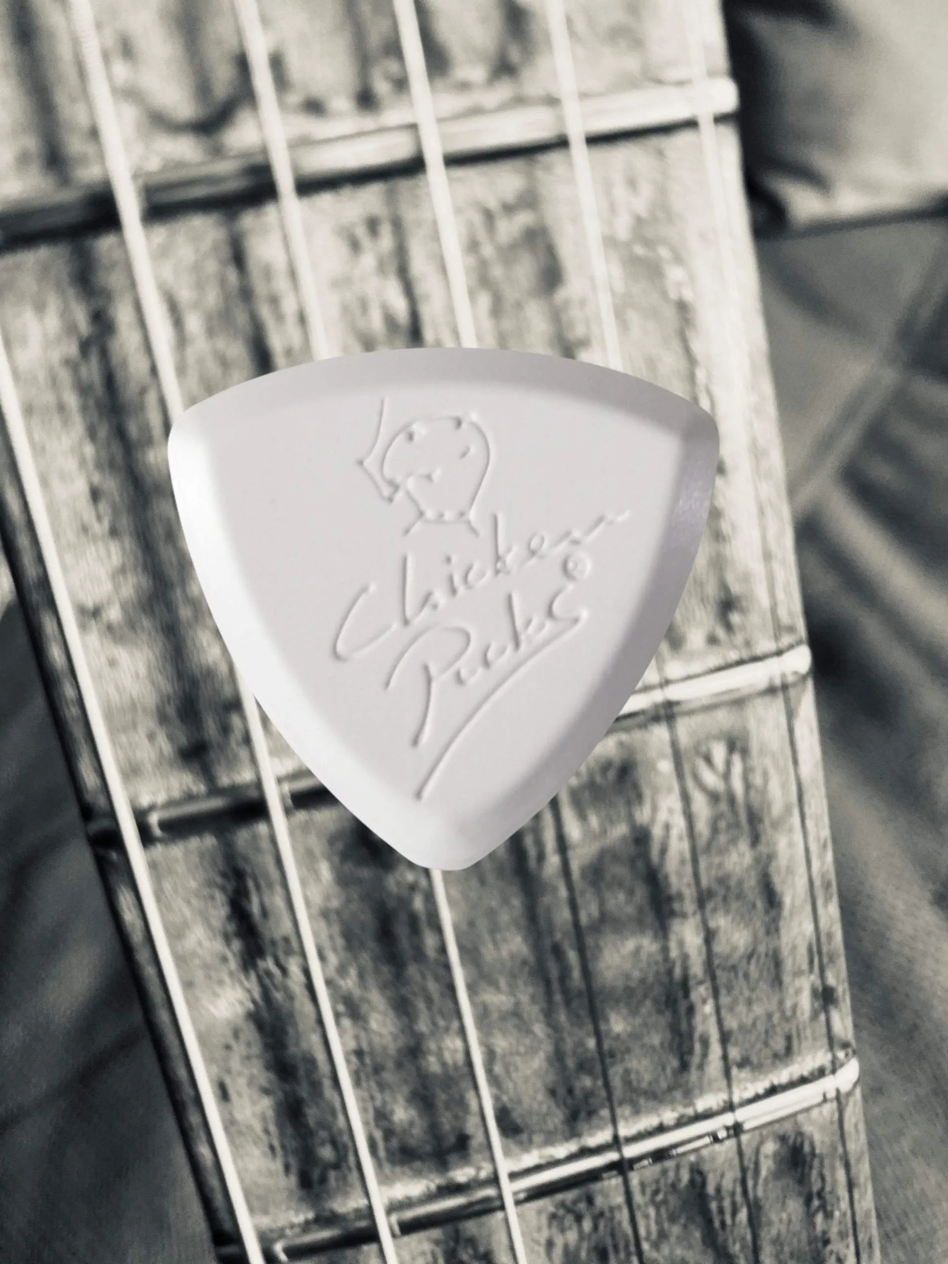 Chicken Picks Bermuda III-XL 2.1 mm XL Bass Guitar Pick