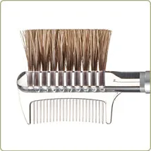 Chikuhodo Regular Series Brush & Comb (R-B2 Black, RR-B2 Red)