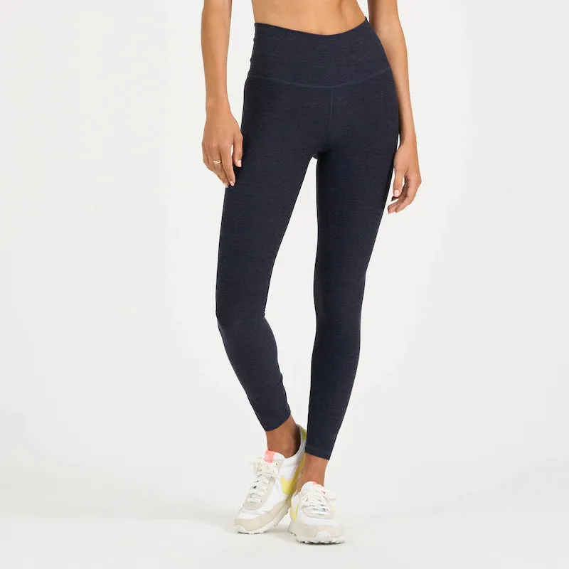 Clean Elevation Legging