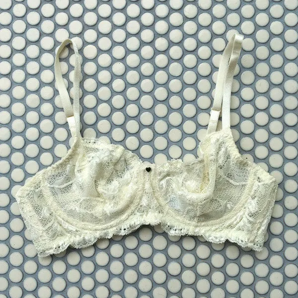 Clo: Fortuna Lace Demi Underwire Bra - 34DD, Last One!