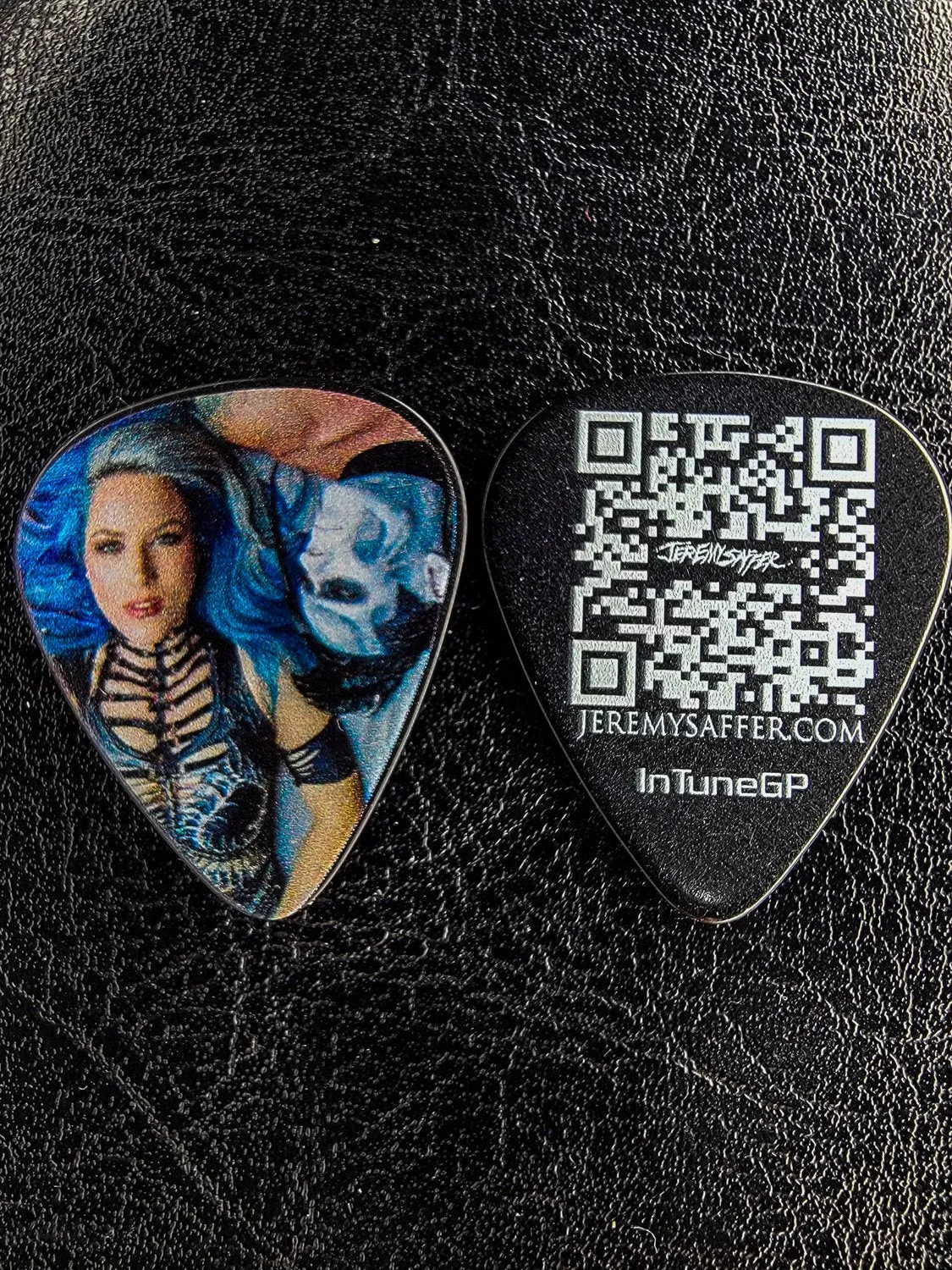 Doylissa Business Card Guitar Pick