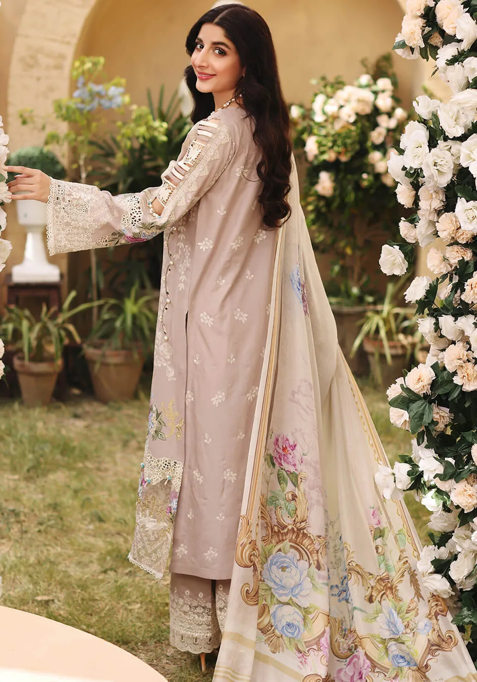 ELF-9A Beyond Dreams | Elaf Luxury Festive Lawn Collection 2022 | Unstitched Embroidered Lawn Suits