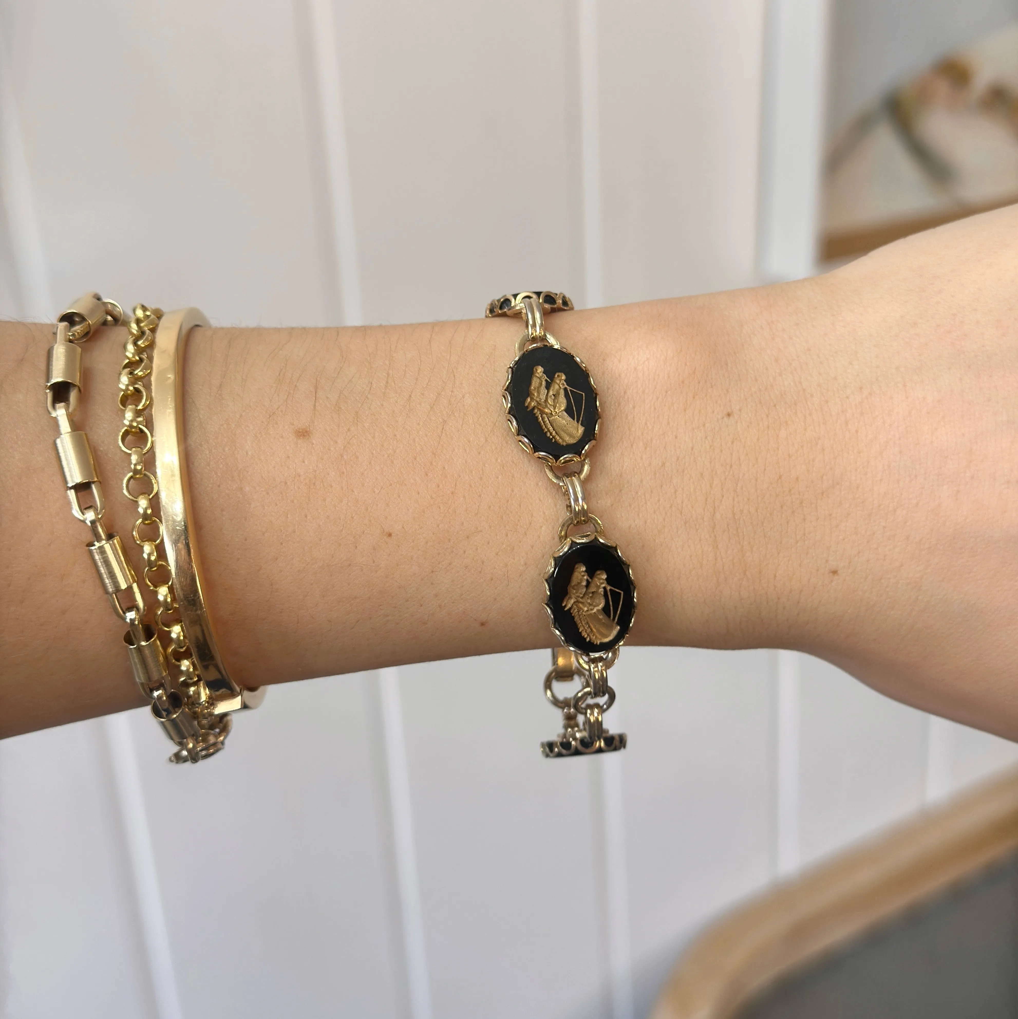 Estate Onyx Yellow Gold-Tone Horse Head Bracelet