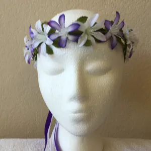 Extra Small Wreath - Purple & white pointy flowers  