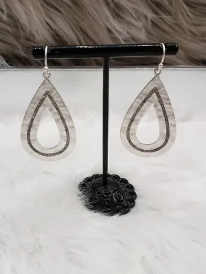 Fancy Teardrops: Matte Silver