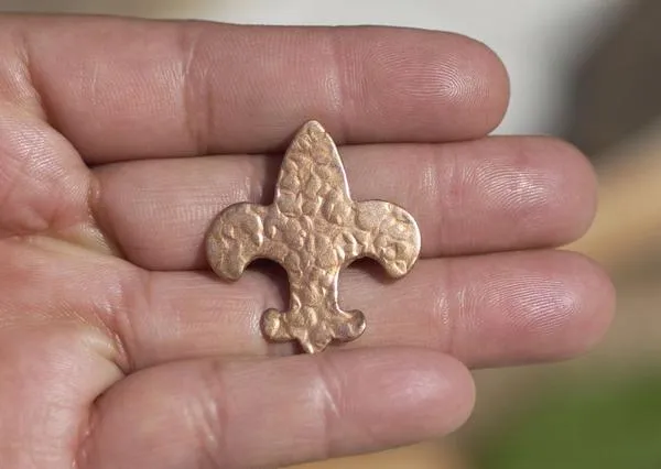 Fleur De Lis Charm 30mm x 27mm in Textured Patterns