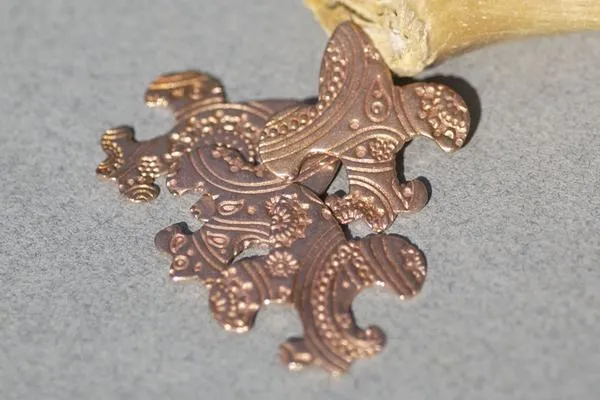 Fleur De Lis Charm 30mm x 27mm in Textured Patterns