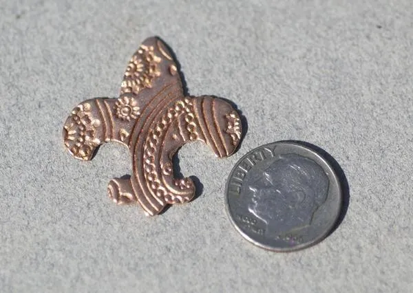 Fleur De Lis Charm 30mm x 27mm in Textured Patterns