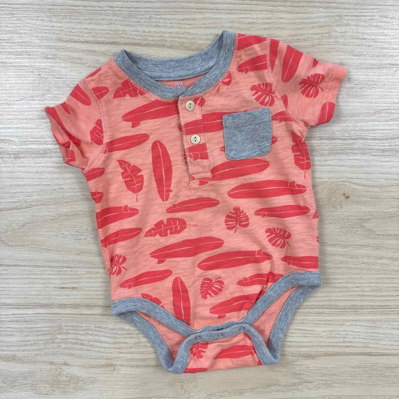 Gap ONESIE basic