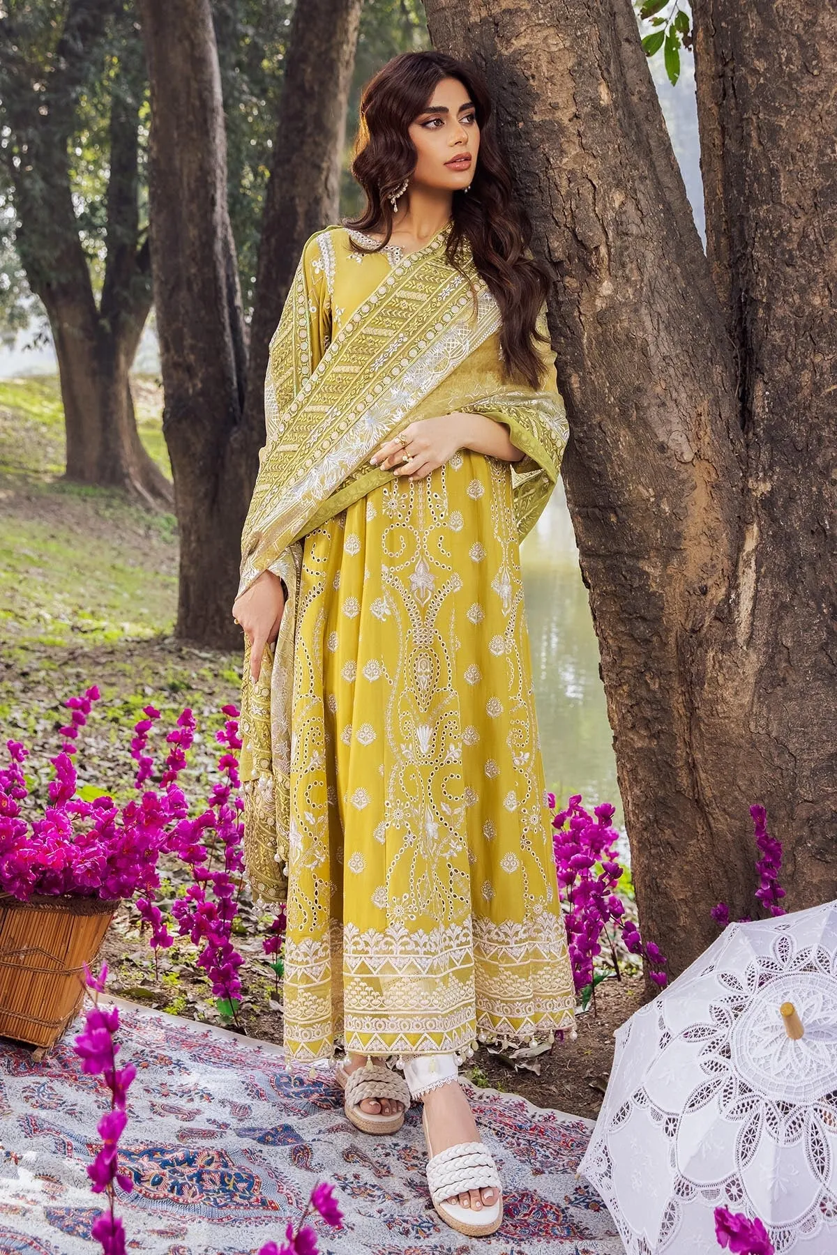 GOLDEN HOUR  NI-27 | Nureh Blooming Summers Exclusive  Luxury Lawn Collection 2022 | Unstitched Embroidered Lawn Suits