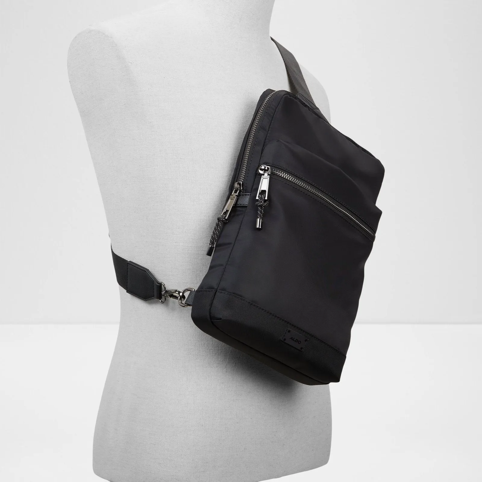 Heakith / Cross Body