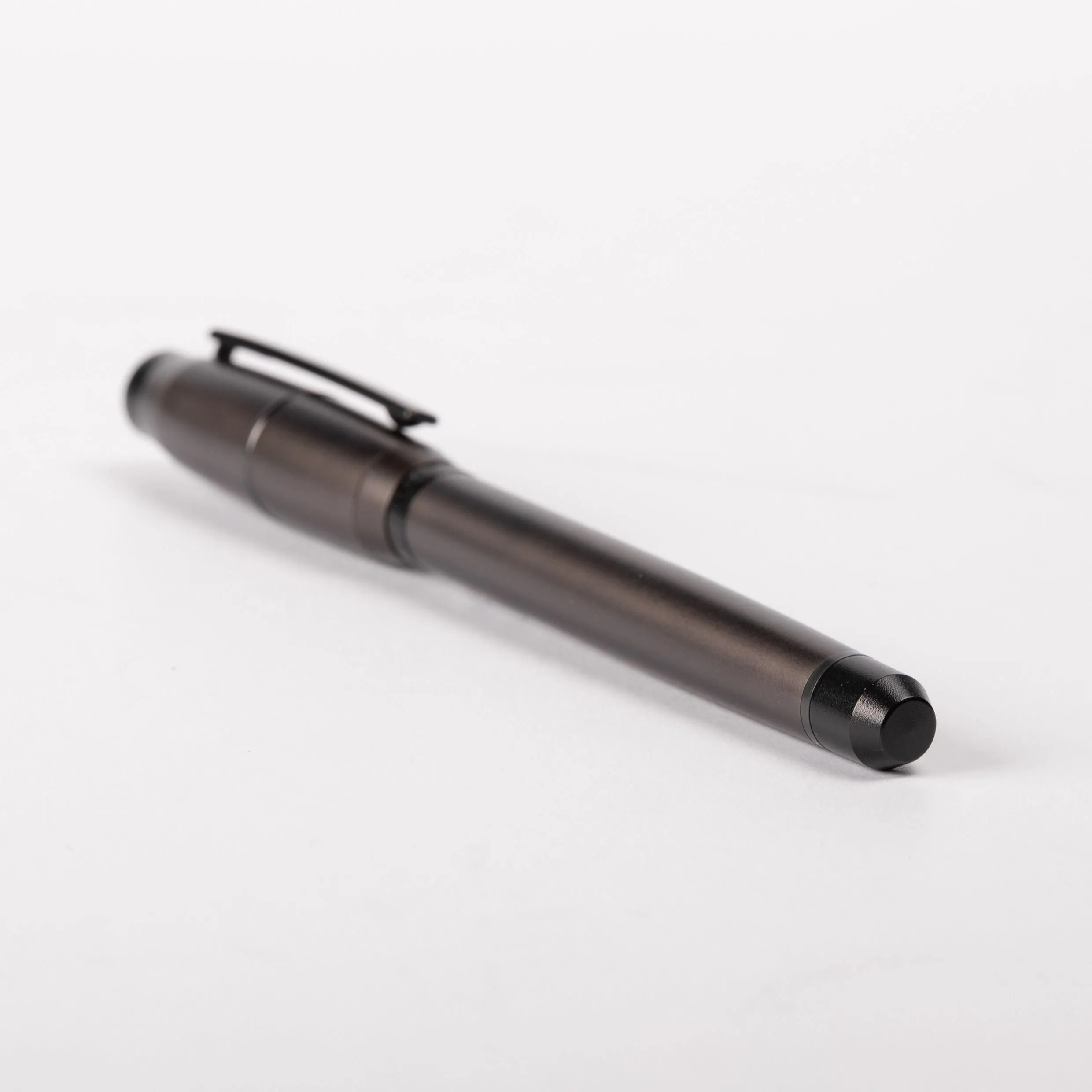 HUGO BOSS HSW2632D-Fountain pen Cone Gun