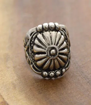Lola Fashion Silver Adjustable Concho Ring