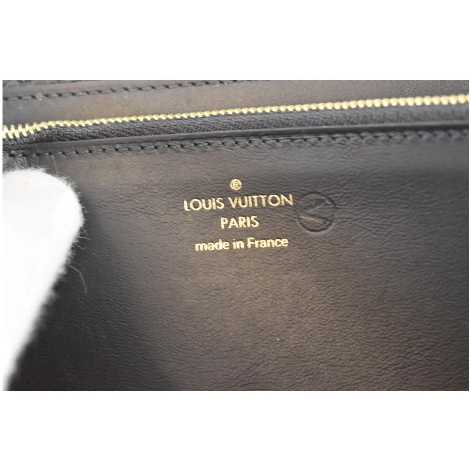 LOUIS VUITTON Capucines Studded Taurillon Leather Wallet Black