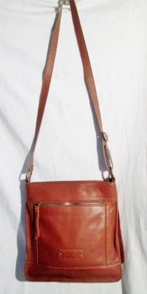 LUCKY BRAND LEATHER STUD Shoulder Bag Crossbody Swingpack Purse BROWN Fringe Tassel