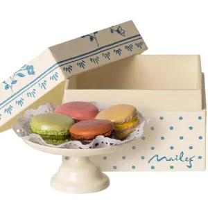 Macarons Et Chocolat Chaud
