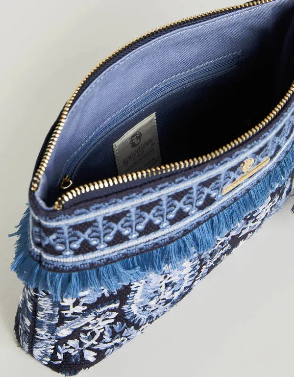Maci Wristlet Marsh Boardwalk Paisley: 388274