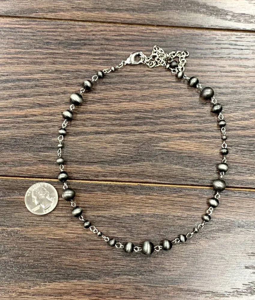 Medlin Fashion Silver Link Varied Navajo Bead Necklace - 16"