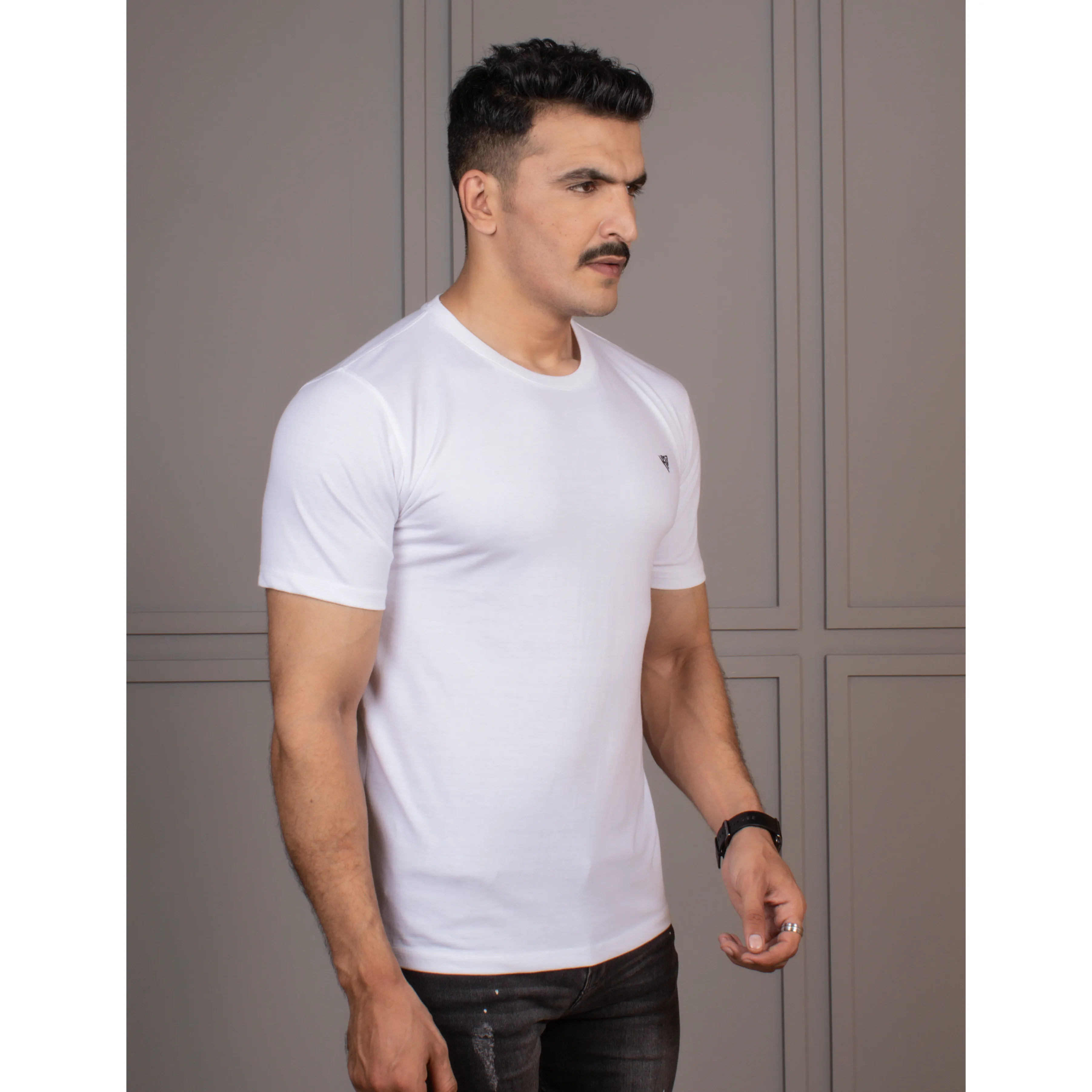 Men's Half Sleeve Round Neck T-Shirt