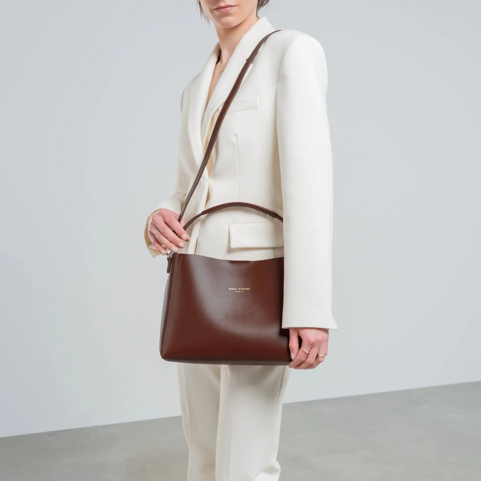 Montmartre Béatrice cognac vegetable tanned leather handbag