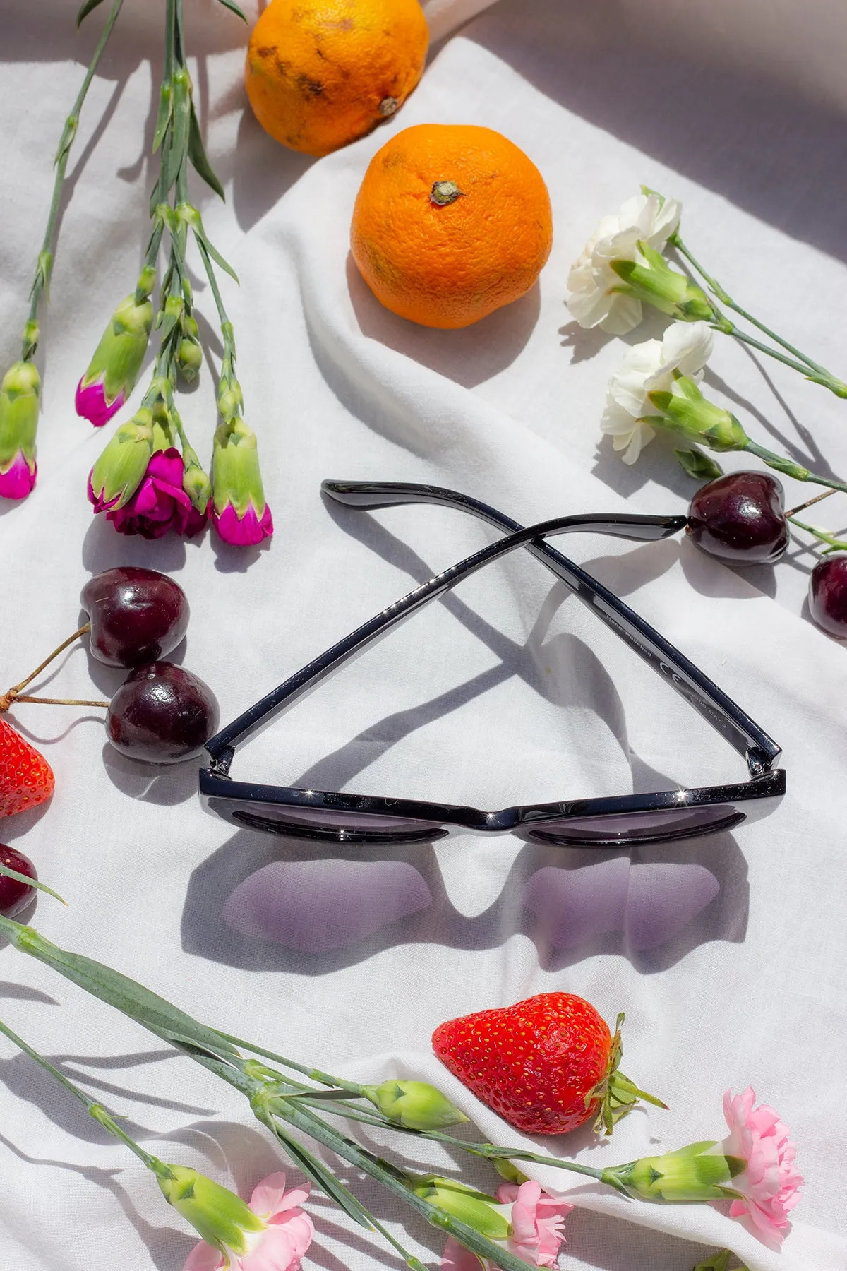 Narrow Oval Cat Eye Sunglasses