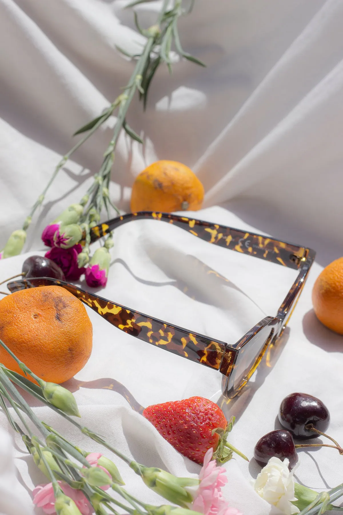 Narrow Oval Cat Eye Sunglasses