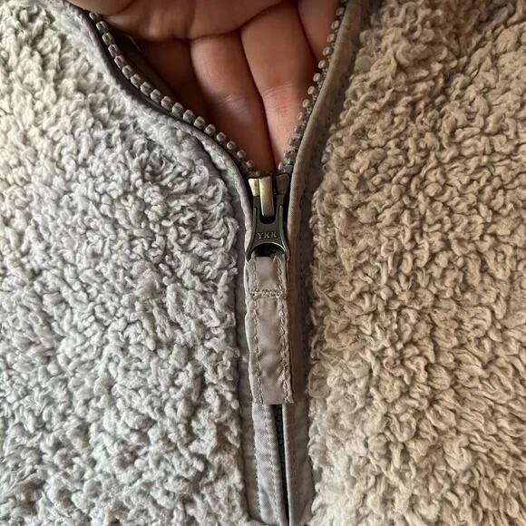 Patagonia Los Gatos Light Gray 1/4 Zip Sherpa Pullover Size Large