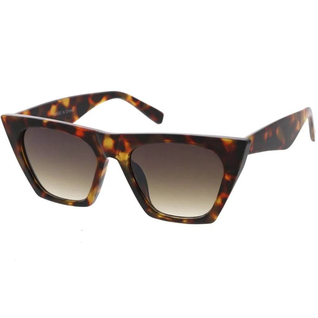 POINTY SUNGLASSES IN BLACK | ALPHONSINA