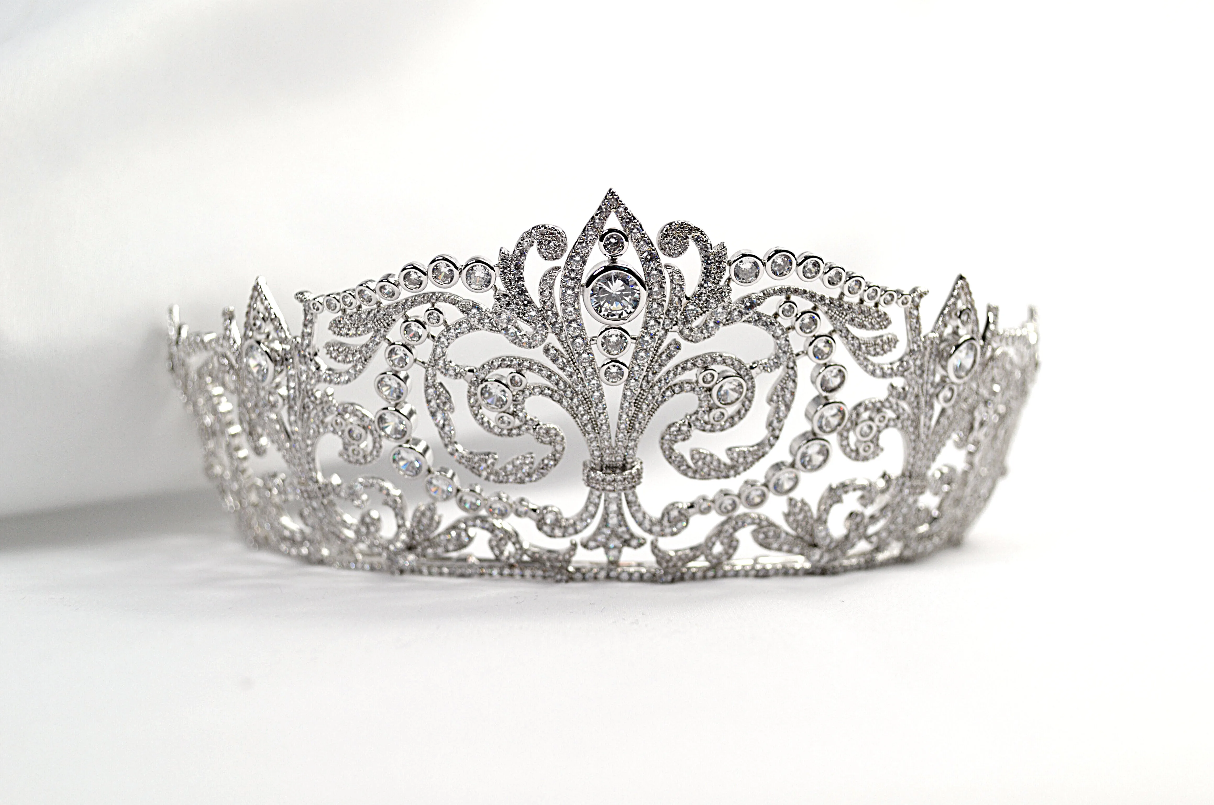 Queen Ena's Fleur-de-Lis Tiara Replica