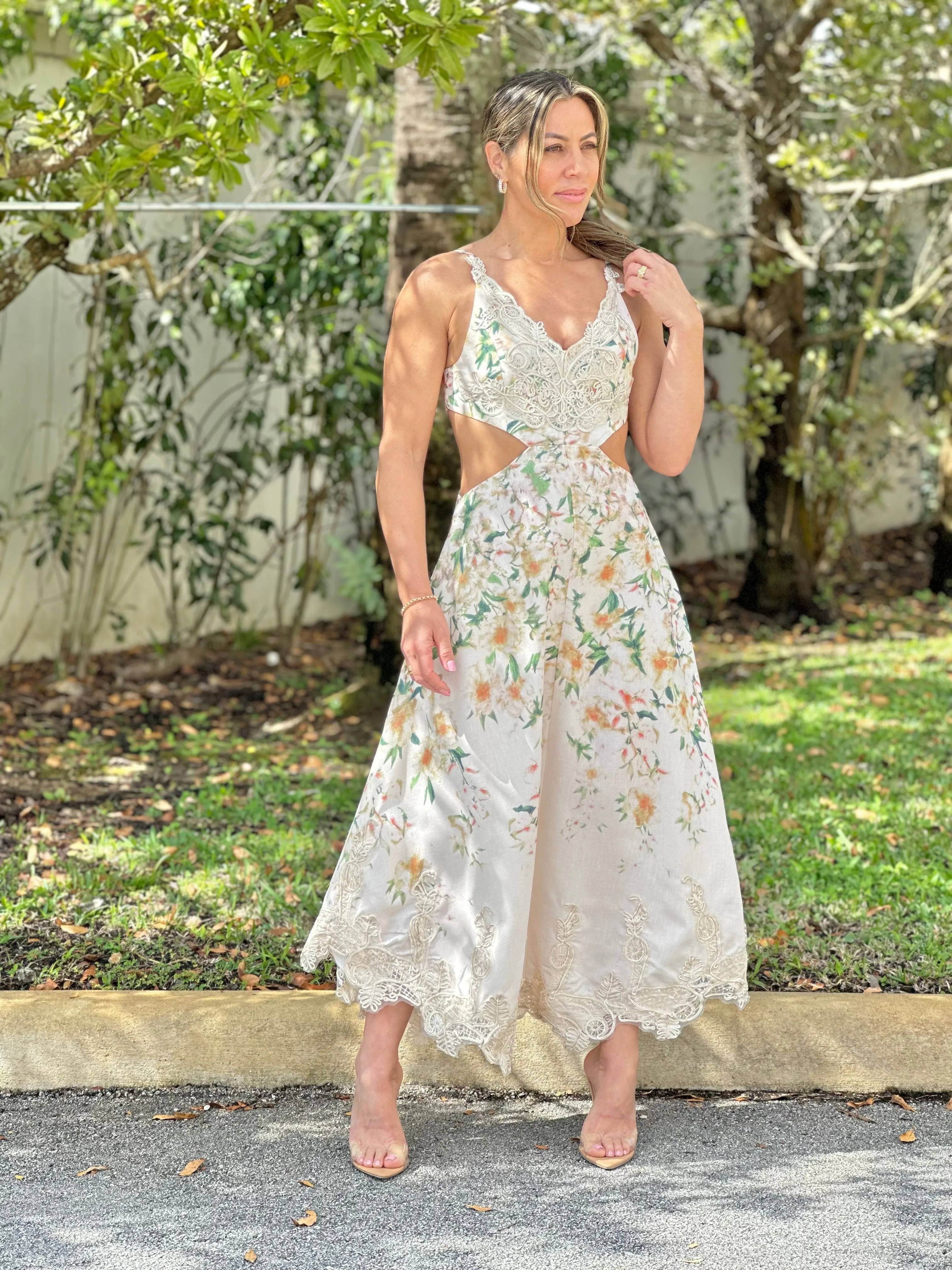 "Celeste" Cut Out Sleeveless Midi Dress