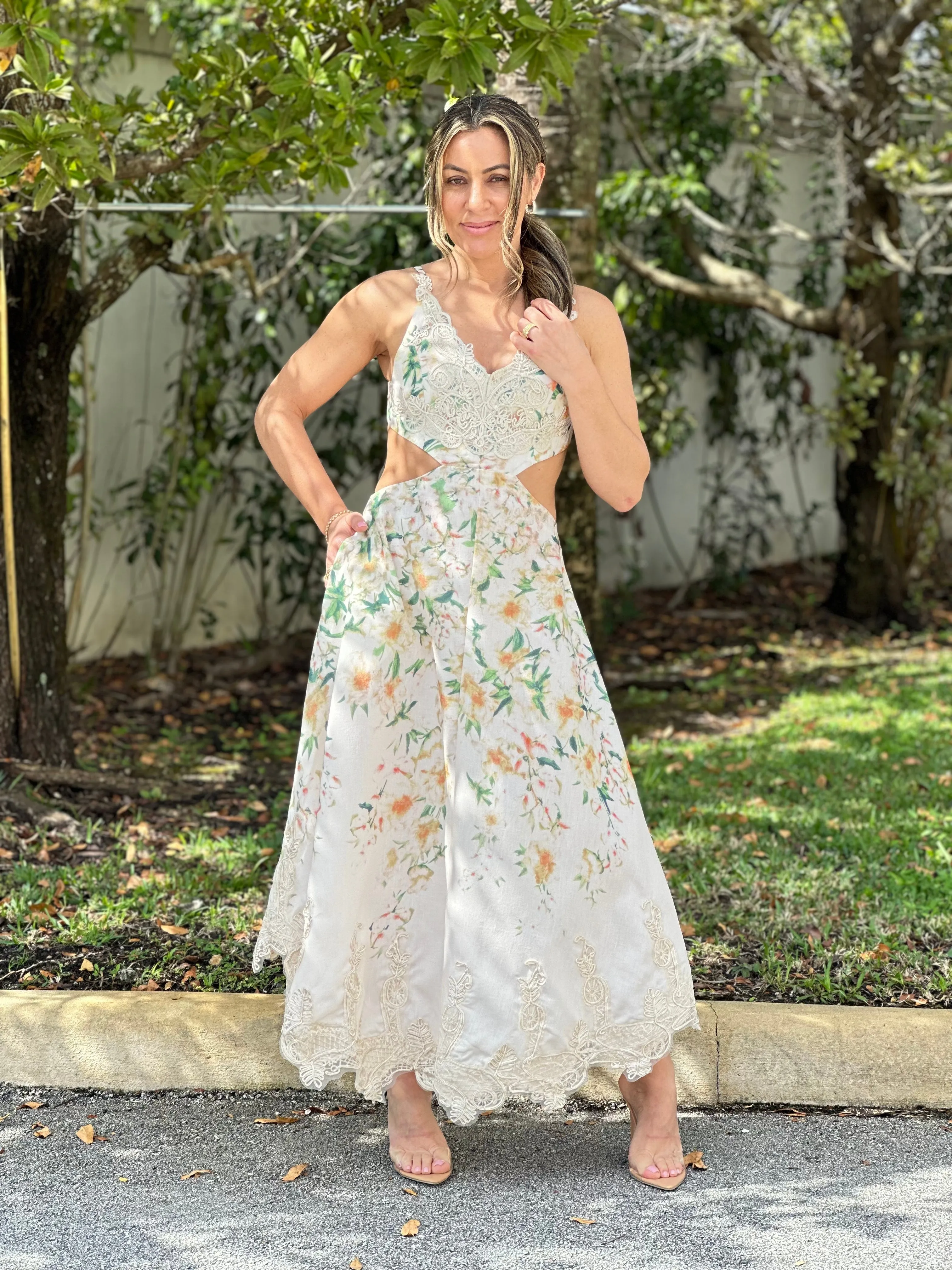 "Celeste" Cut Out Sleeveless Midi Dress