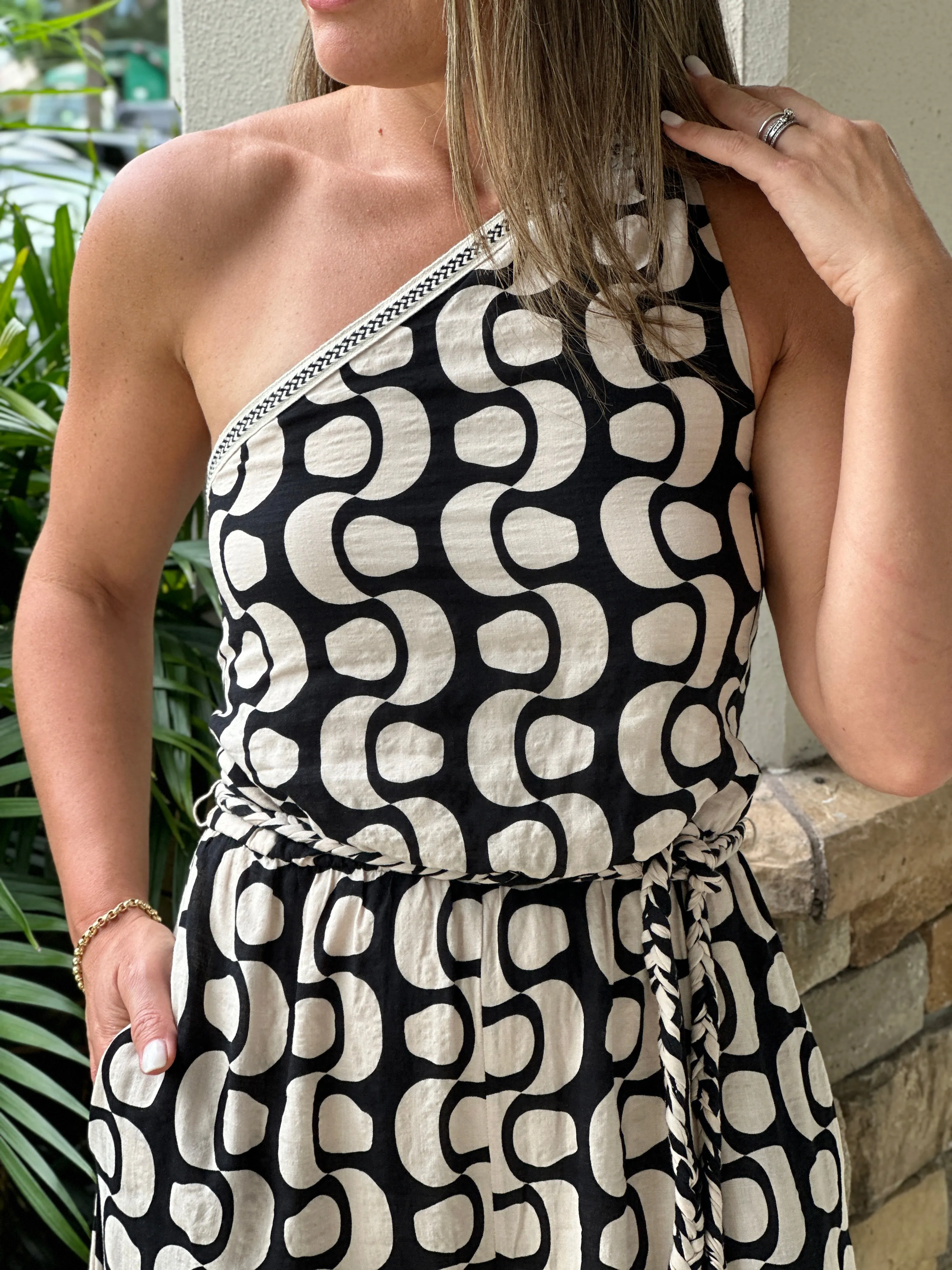 "Illa" Printed One shoulder Jumpsuit
